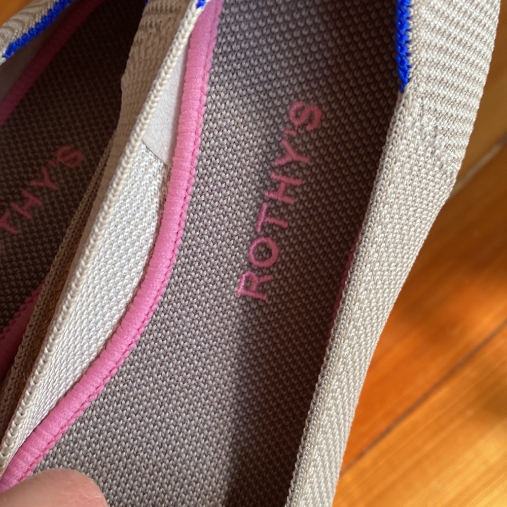 Rothy's Loafers | Tan & Cream Texture | Rounded Toe Flats | Size 8 - Picture 3 of 11